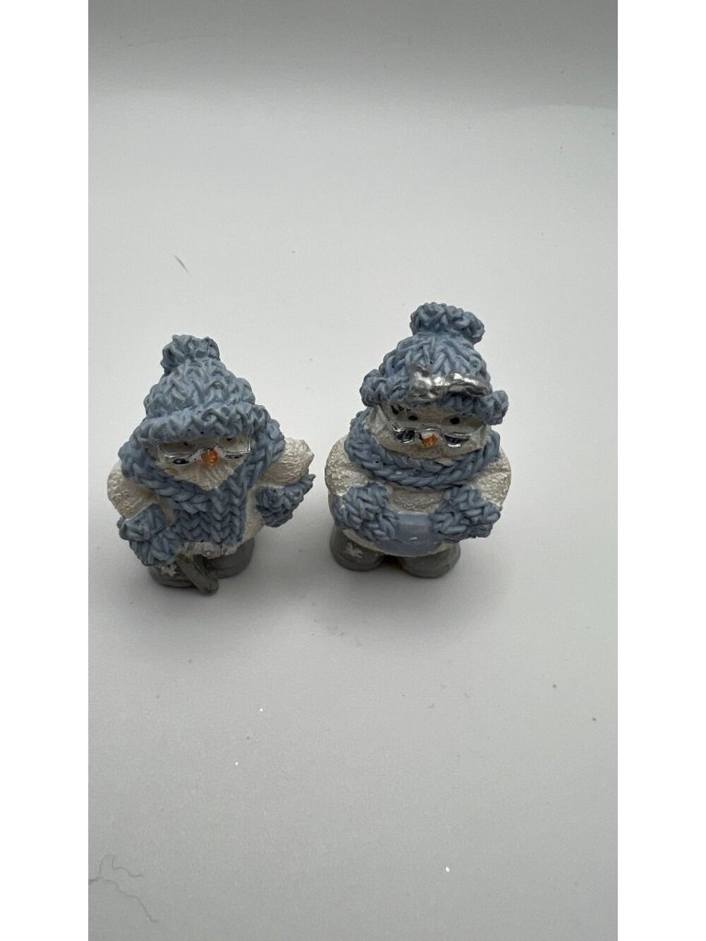 Encore Snow Buddies Figurines Grandma & Grandpa 1.5" Winter Decor Collectible Se - Picture 2 of 2